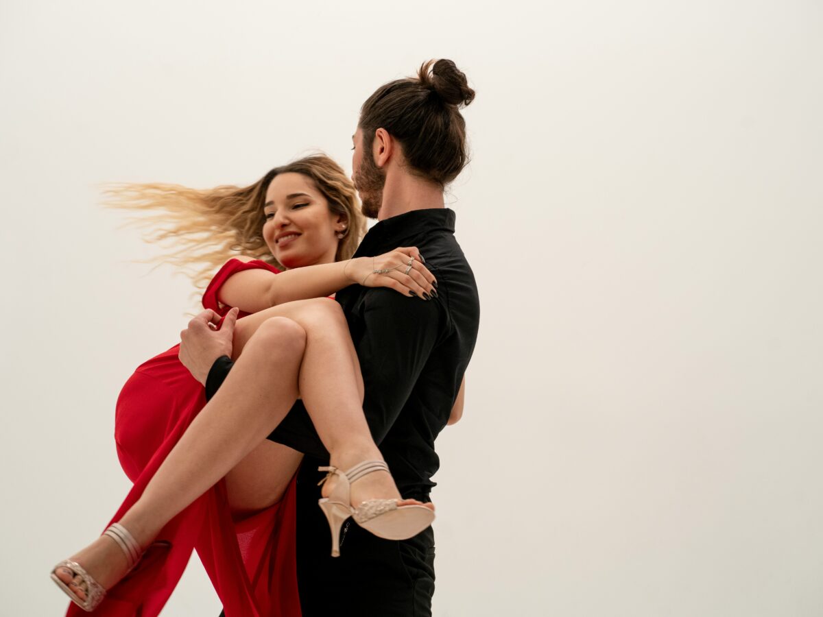 How to Make Online Dating Feel Real Again How to Make Online Dating Feel Real Again