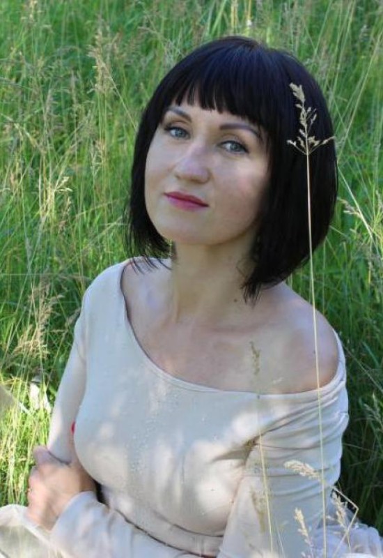 Olga • 47 • Білорусь