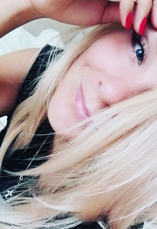 Darya • 44 • Ukraine 🇺🇦