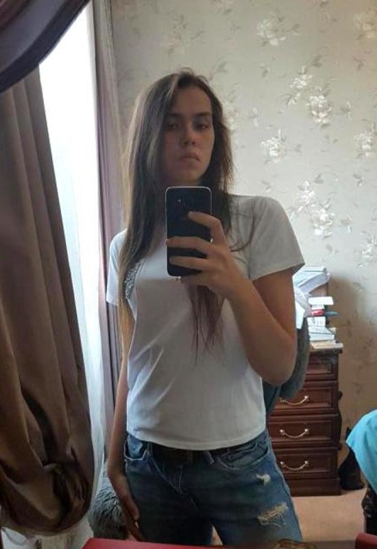 Inessa   • 25 • Russia