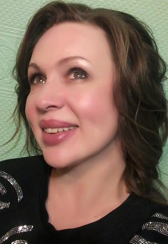 Inna • 50 • Russie