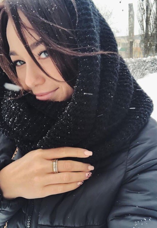 Kate • 27 • Росія