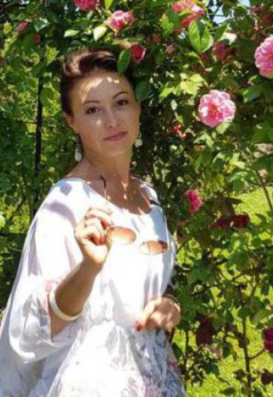 Kseniia  • 50 • France