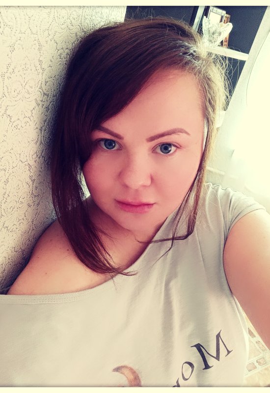 Marina • 36 • Russie