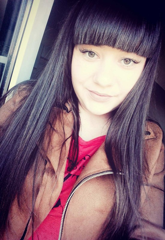 Marina • 33 • Russia