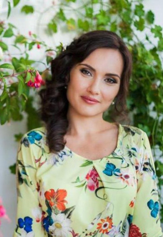 Masha • 40 • Україна