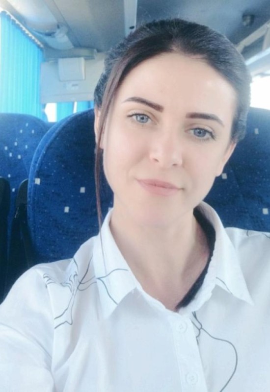 Olga • 47 • Russia