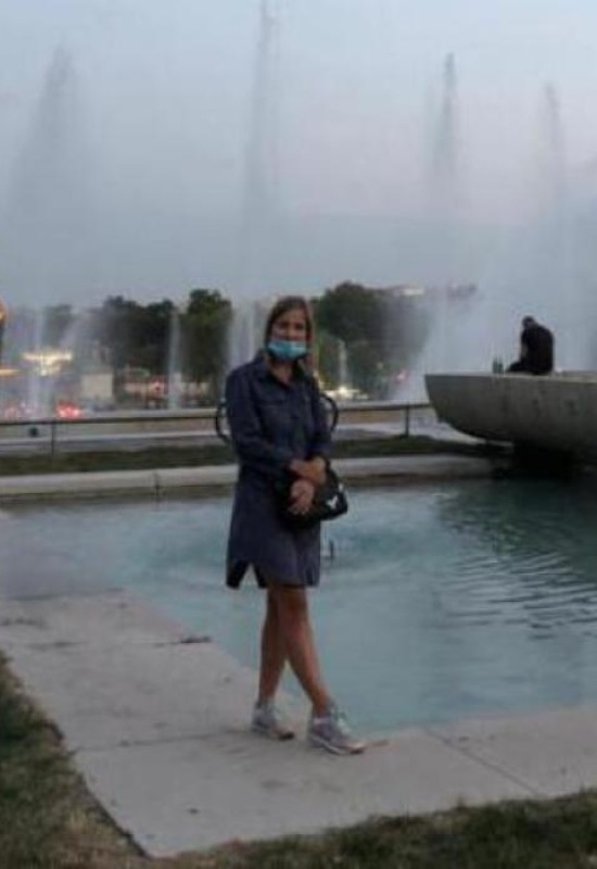 Oxana  • 44 • France