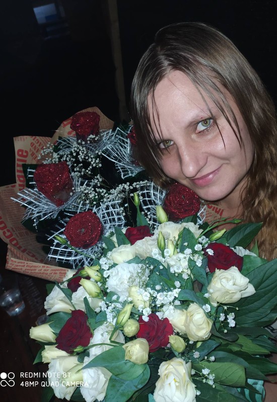 Victoria • 37 • Україна