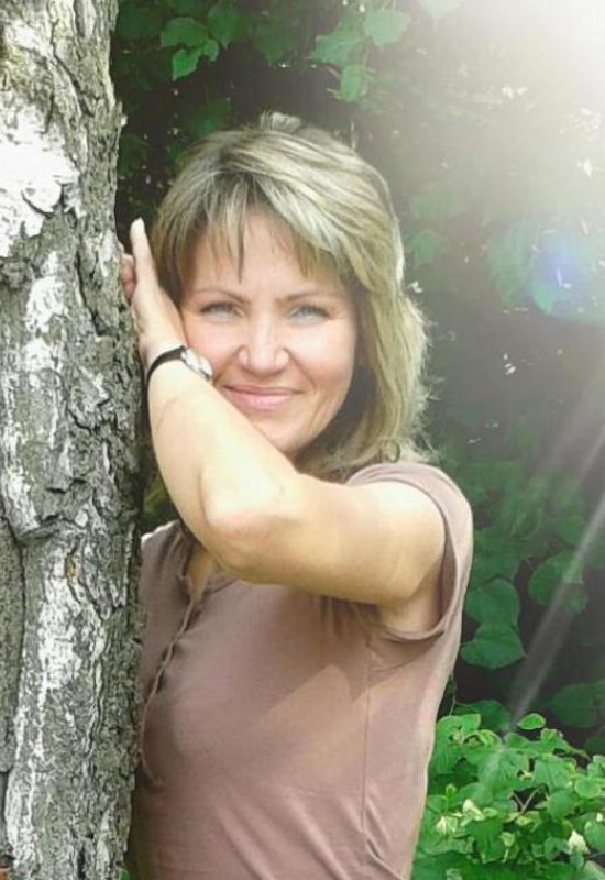 Zhanna • 51 • Russie