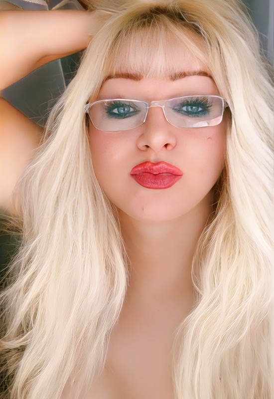 Anna • 50 • Russia