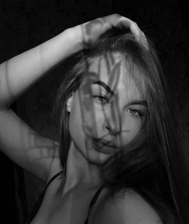 Polina, 25
