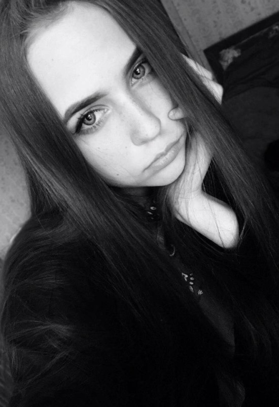 Kristina • 40 • Russia