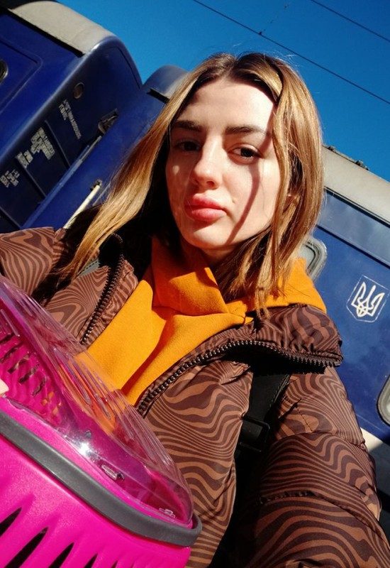 Lera • 24 • Ukraine