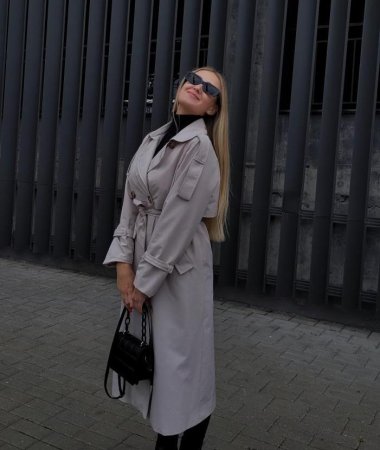 Maria, 25