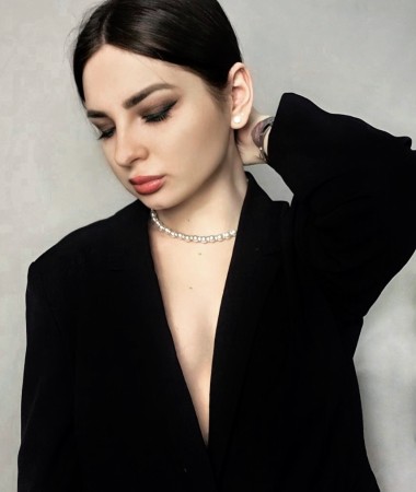 Anastasia , 27