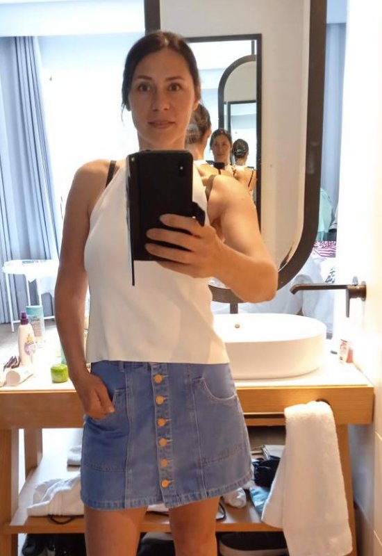 Lena • 48 • Espagne