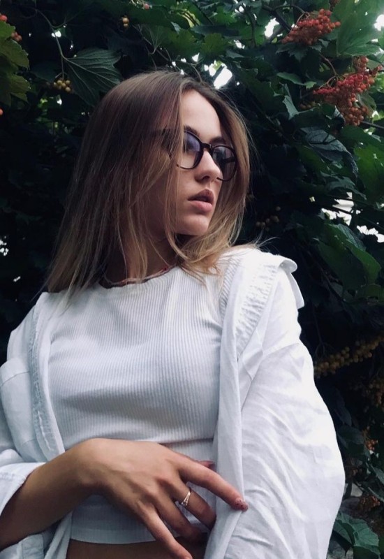 Alika • 29 • Ukraine