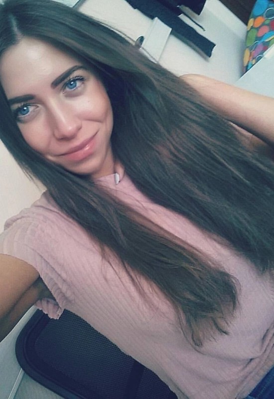 Yana • 34 • Україна