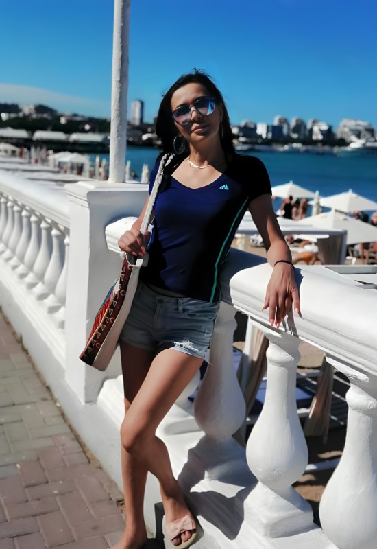 Svetlana • 47 • Russie