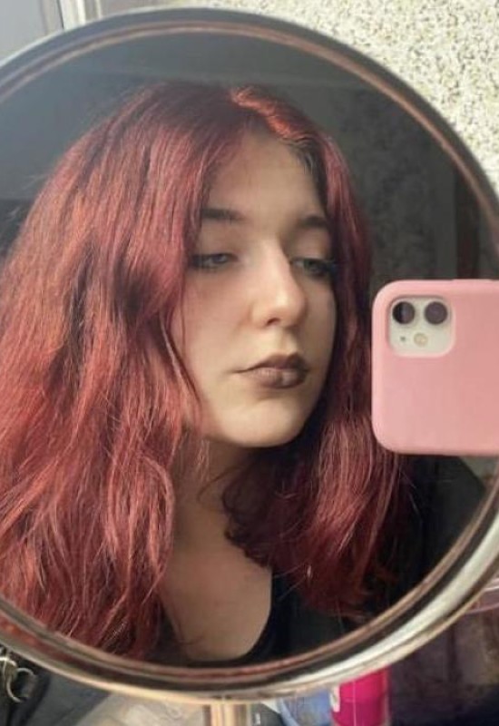 Julia • 22 • Ukraine