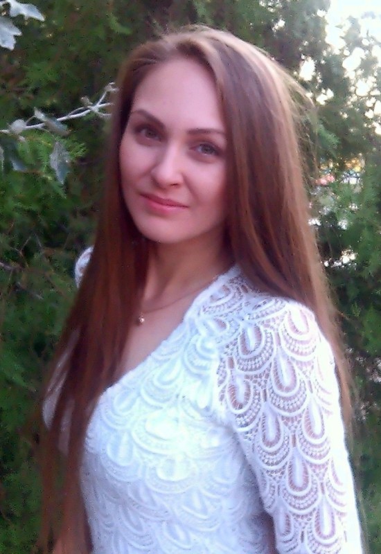 Natalka • 38 • Ukraine
