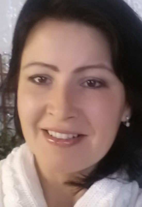 Natalia • 48 • Russie