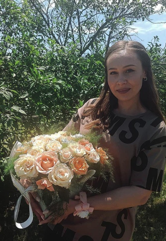 Dasha • 39 • Україна