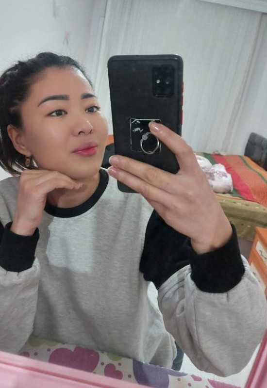 Farida • 33 • Kazakhstan