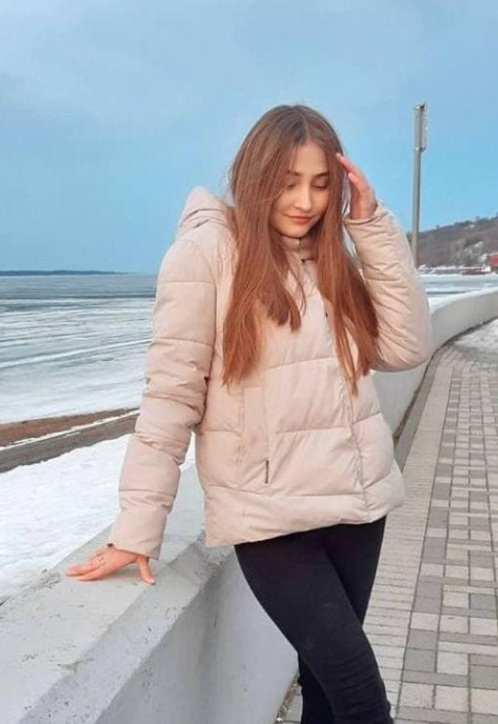 Valeria • 25 • Russie