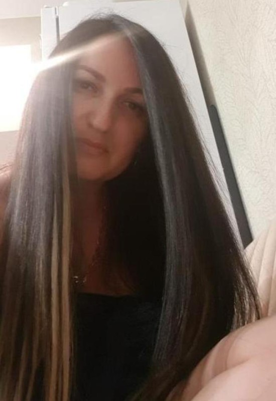 Anna • 40 • Росія