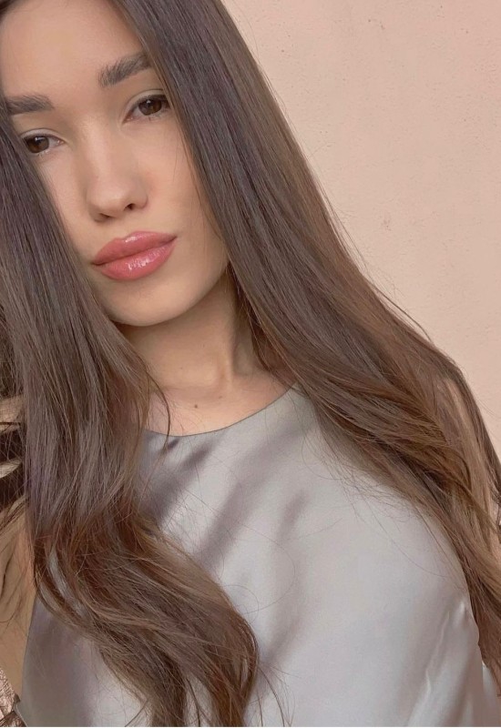 Vika • 29 • Ukraine