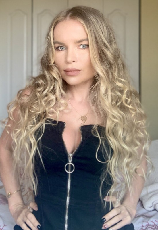 Svetlana • 40 • Etats-Unis