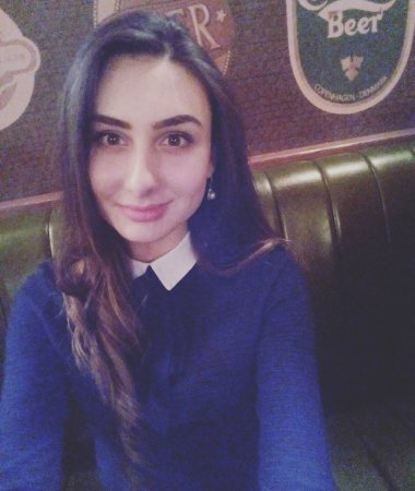 Natali, 35