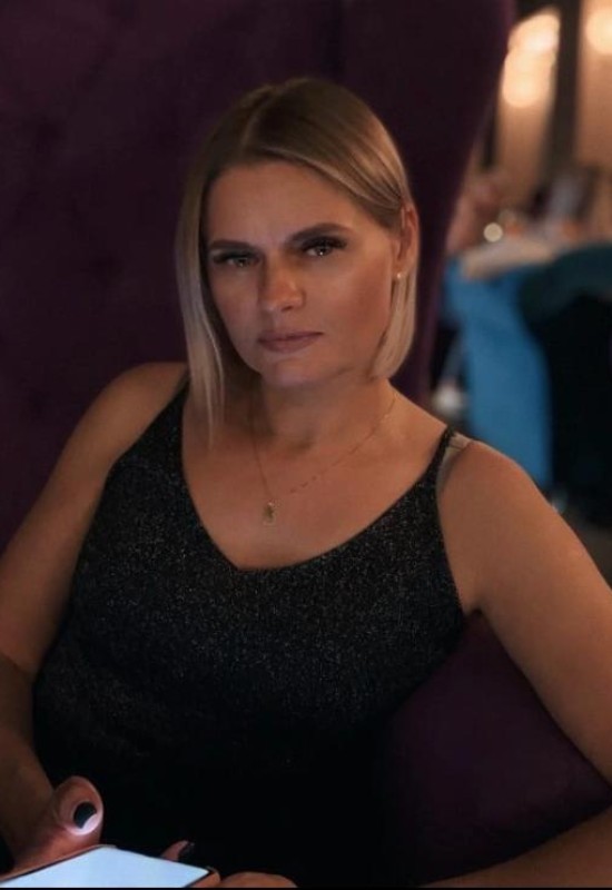 Olesya • 46 • Russie