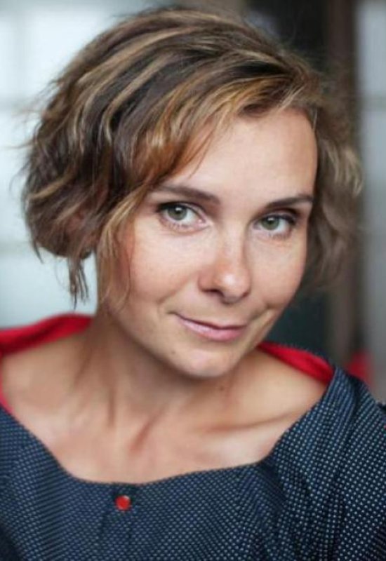 Anna • 45 • Russia