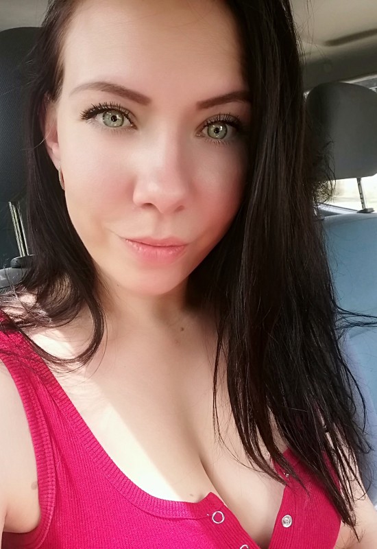 Alexandra • 36 • Russia