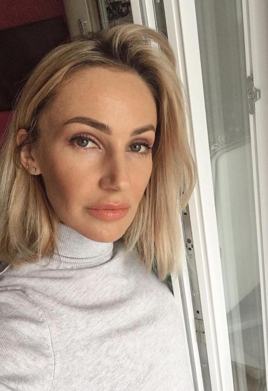 Alena • 47 • Biélorussie