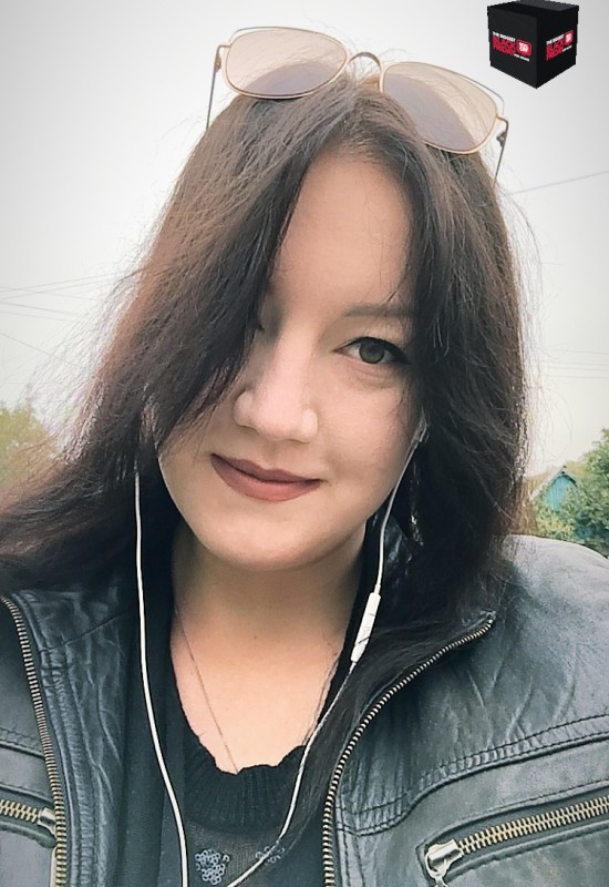 Bess • 29 • Germany