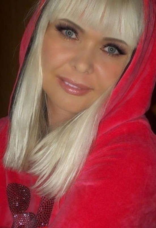 Sneja • 40 • Russia