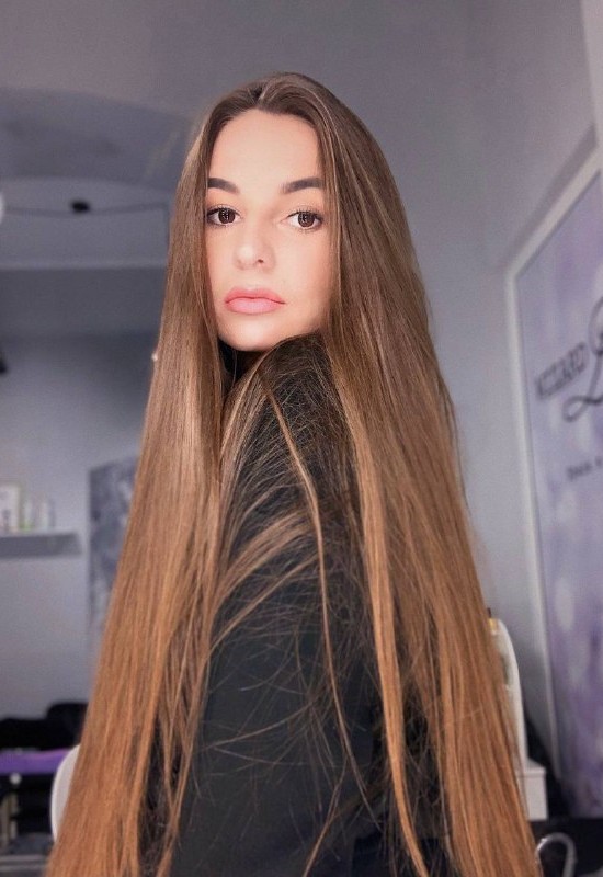 Inna • 28 • Україна