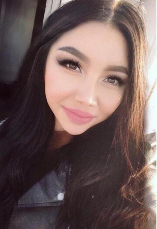 Joanna • 25 • Kazakhstan