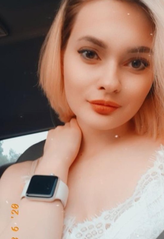 Alina • 29 • Russia