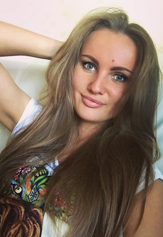 Marina • 36 • Germany