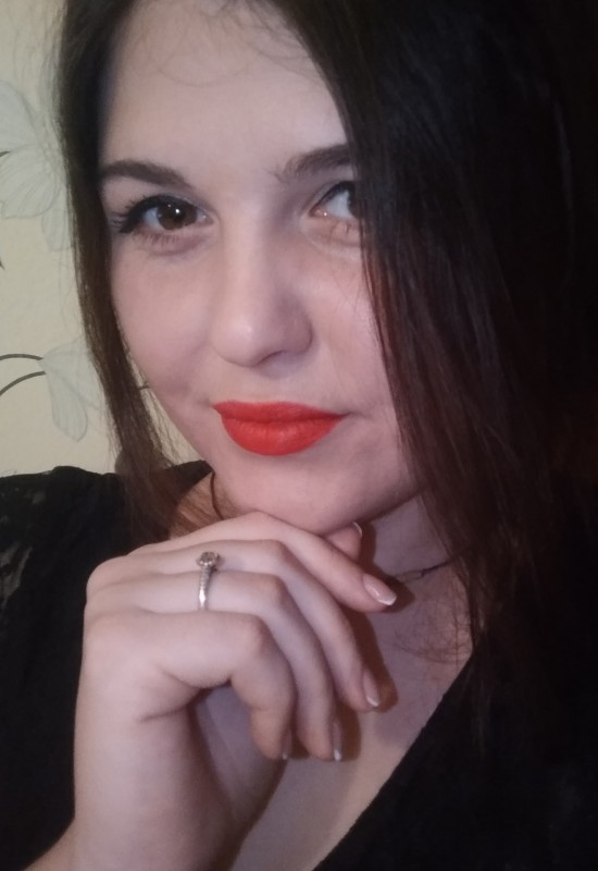 Yana • 35 • Biélorussie