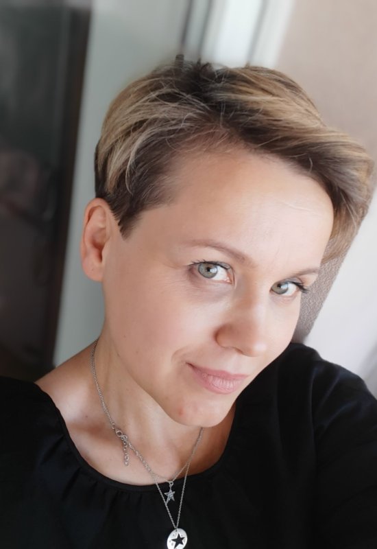 Svetlana • 53 • Ukraine 🇺🇦