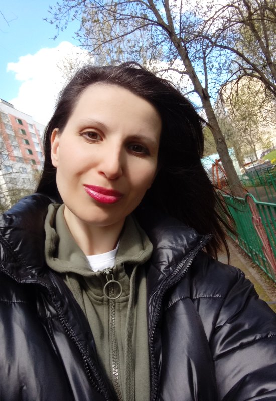 Marina • 38 • Росія