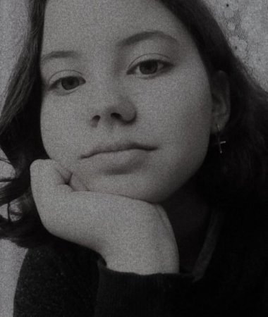 Alina, 22