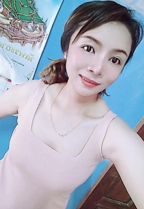 Panjai • 35 • Thailand