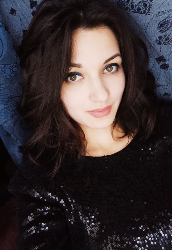 Elisa • 32 • Russie